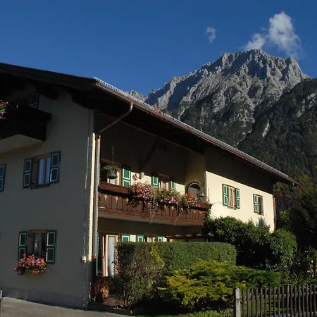 Haus Rappolder - Apartmán Mittenwald